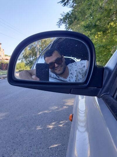  ,   Daniel, 40 ,   ,   
