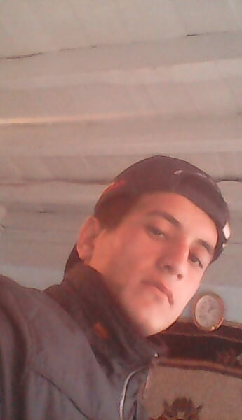  ,   Petya, 32 ,   ,   , c 