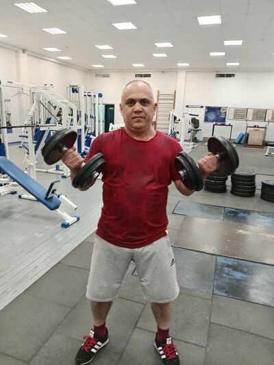  ,   Vartan, 49 ,   ,   , c , 