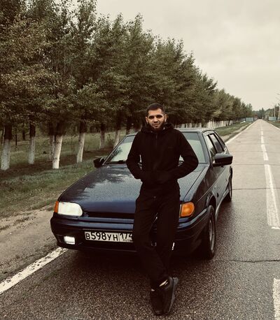  ,   Rashid, 25 ,   ,   