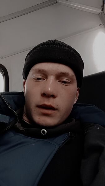 ,   Arkasha, 19 ,     