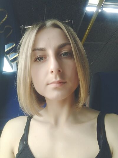  ,   Diana, 29 ,  