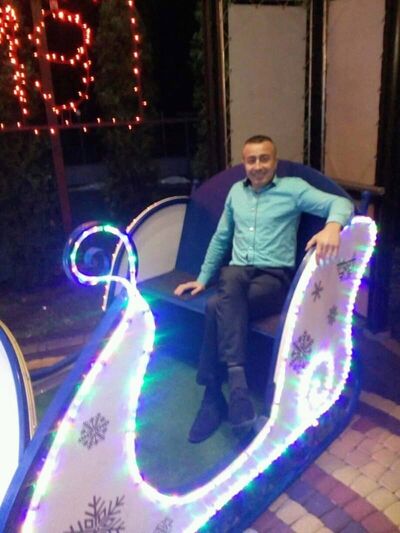  ,   Ihor, 41 ,   ,   , c 