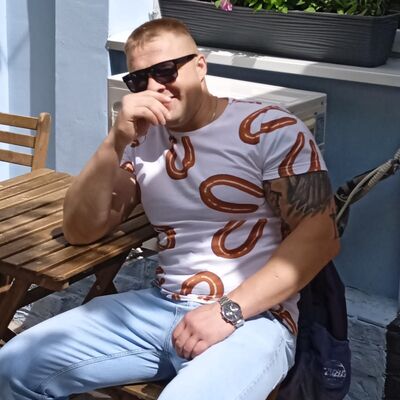  ,   Oleg, 36 ,   ,   