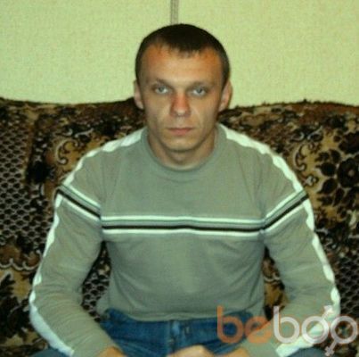  ,   Vlad, 42 ,  