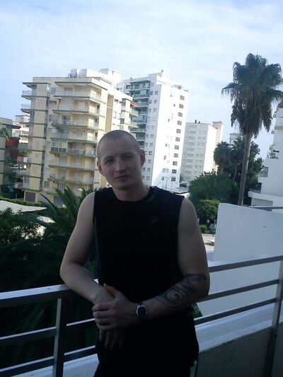 London Colney,   Evaldas, 44 ,   