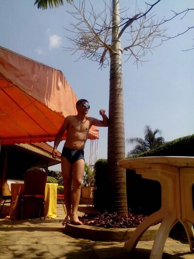  ,   Lenn, 31 ,   ,   , 