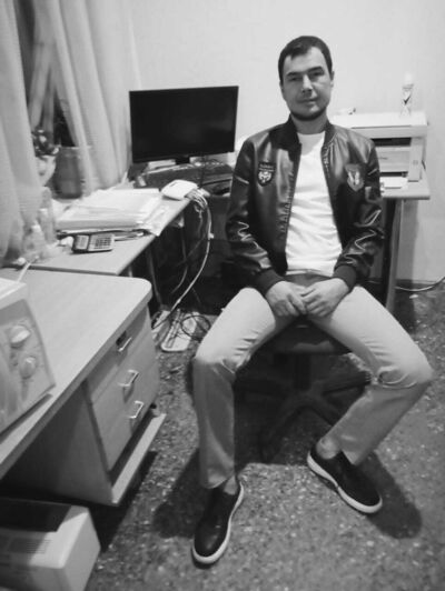  ,   Eziz, 31 ,   ,   