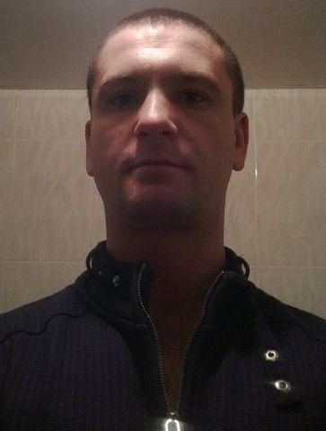  ,   Alex, 46 ,   