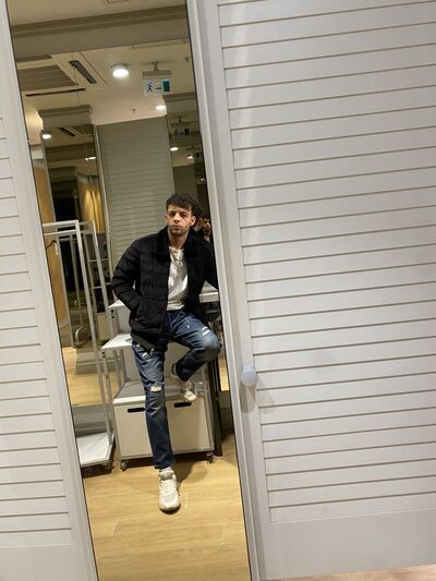  ,   Veysel, 25 ,   ,   