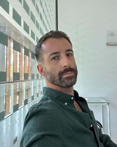  ,   Serghei, 32 ,     , c , 