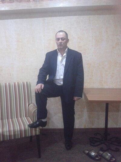  ,   LEON, 54 ,   ,   , c 