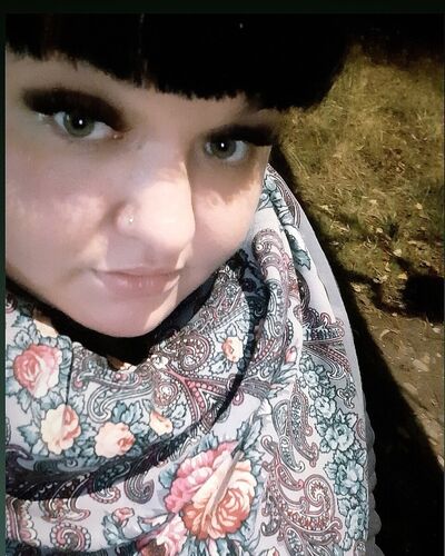  ,   Malinka, 32 ,   ,   , c 