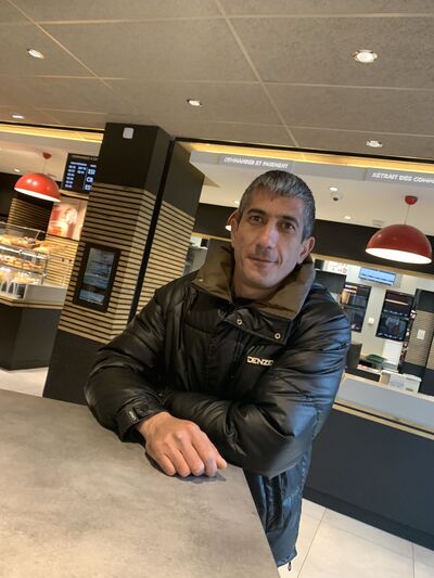  ,   , 42 ,   ,   