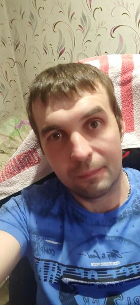  ,   Viktor, 37 ,   ,   