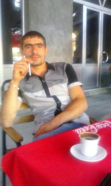  ,   Arman, 33 ,   ,   , c 