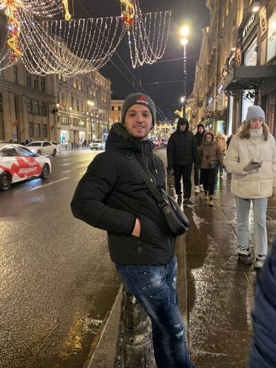  ,   Karim, 24 ,   ,   