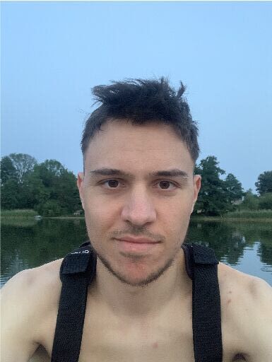  41105271  Marc, 31 ,    