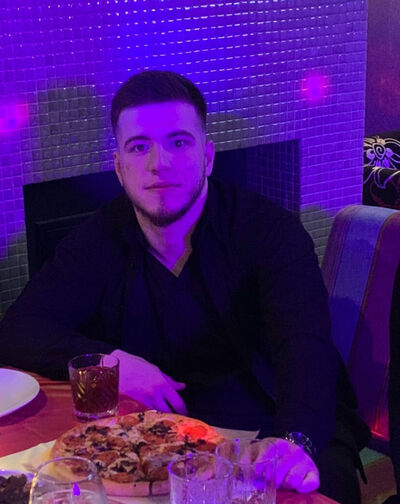  ,   Zak, 25 ,   ,   