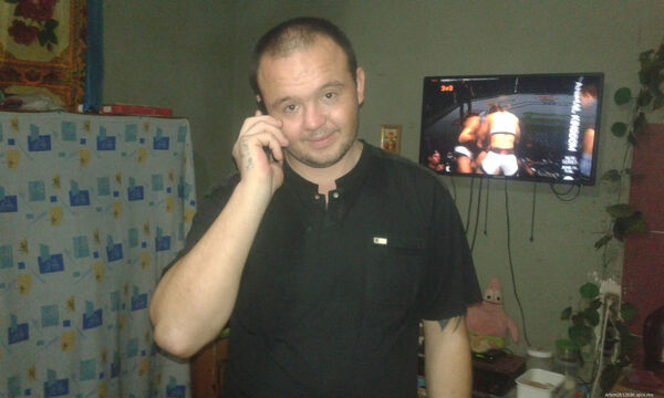  ,   Artem, 37 ,   ,   , c , 