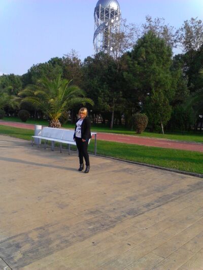  ,   Sex tika, 32 ,   ,   , c 