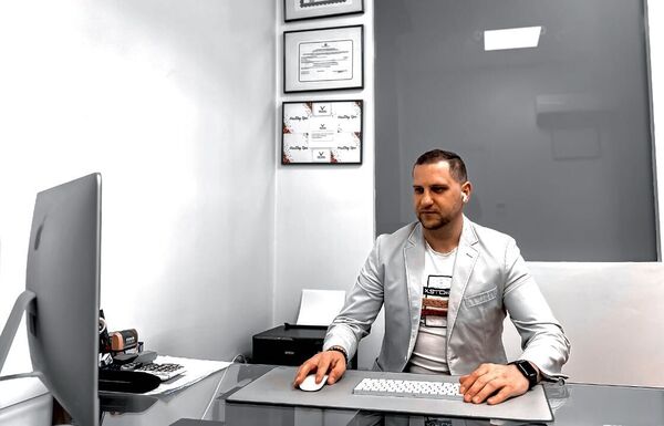  ,   Daniel, 39 ,   ,   , c , 