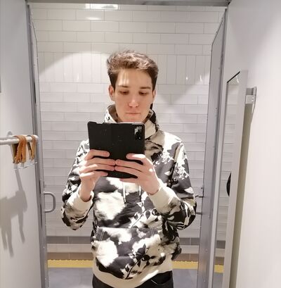  ,   Denis, 22 ,   ,   