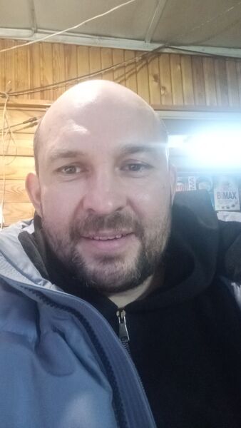  ,   Raul, 37 ,   ,   , c 