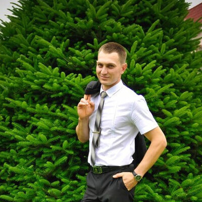  ,   Alexander, 33 ,   