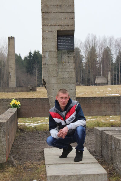  ,   Viktor, 40 ,     , c 