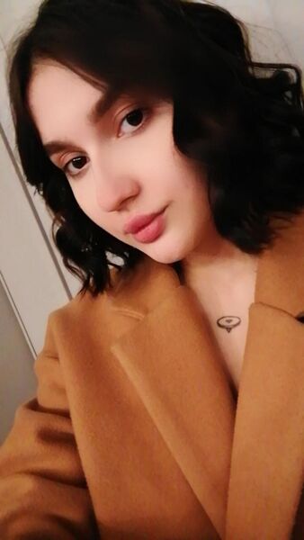  ,   Eva, 24 ,   ,   , c , 