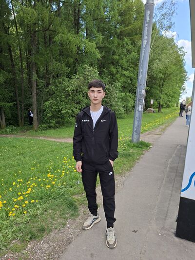  ,   Umar, 19 ,   ,   , c 