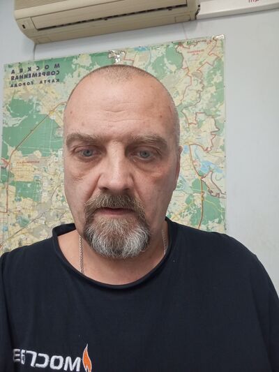  ,   Antony, 46 ,   ,   , c , 