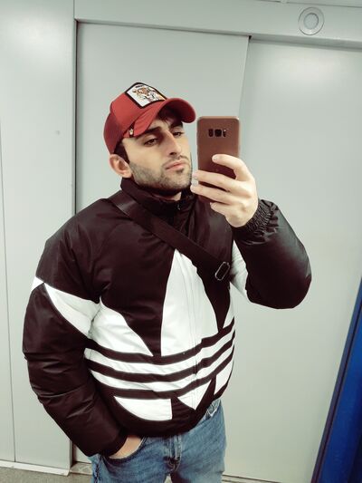  ,   Elman, 30 ,   ,   , c , 