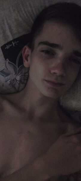  ,   Kirill, 20 ,   ,   , c , 
