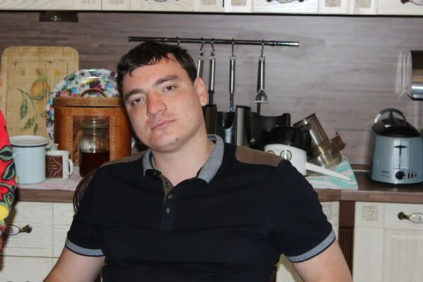  ,   Vitaly, 39 ,   ,   , c , 