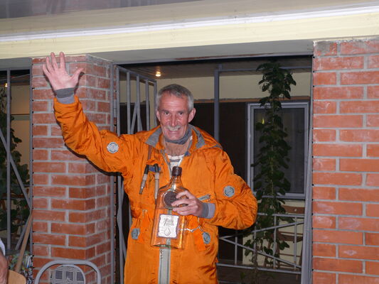  ,   Vlad, 58 ,   ,   