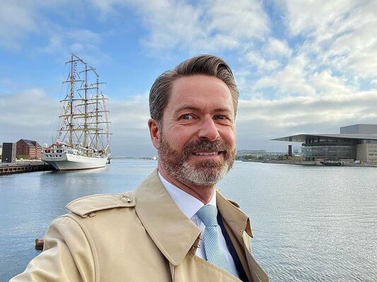  Acacia Ridge,   Benjamin, 55 ,   , c 