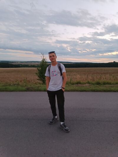  ,   Ihor, 28 ,   ,   , c 