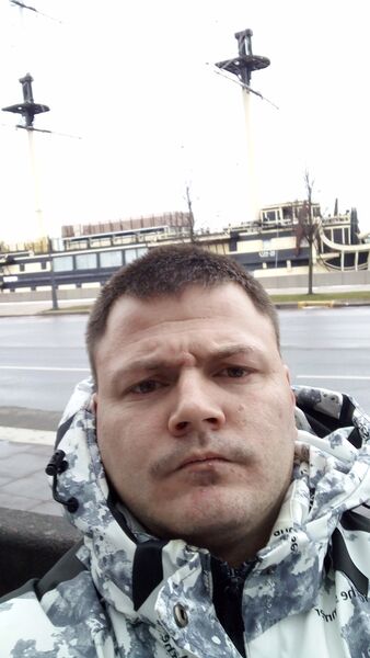  -,   Viktor, 33 ,   ,   , c , 