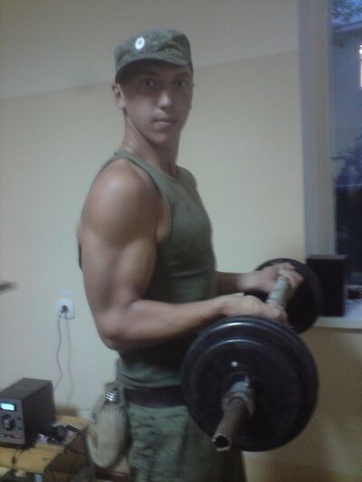  ,   Ivan, 32 ,   