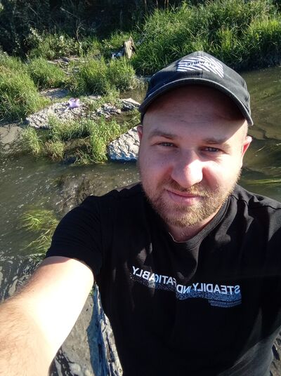  ,   Ivan, 38 ,   ,   