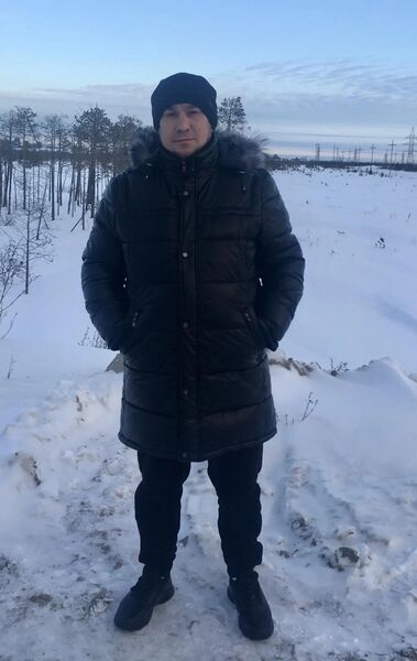  ,   Artur, 38 ,   ,   