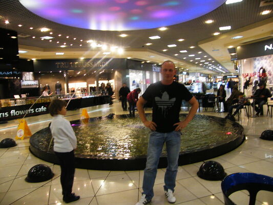 ,   Max, 46 ,     , c 