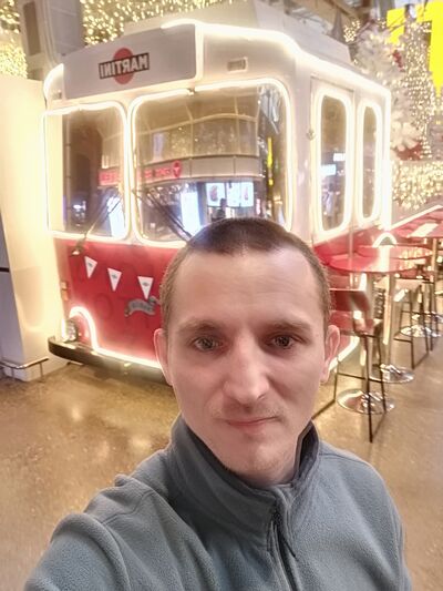  ,   Denis, 35 ,   ,   , c 