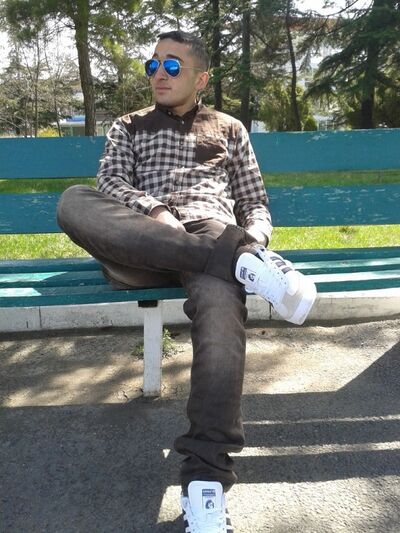  ,   Lasha, 31 ,   