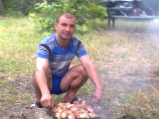  ,   Serghei, 40 ,   