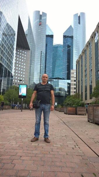  ,   Petru, 49 ,   c 