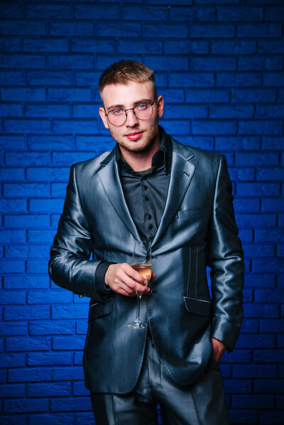  ,   Gleb, 25 ,   ,   