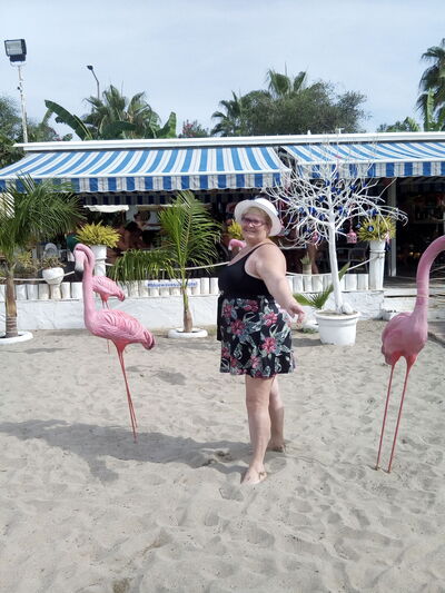  ,   Elena, 67 ,   ,   